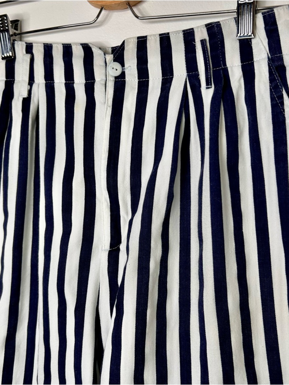 Vintage Hunt Club Navy and White Striped High Waist Shorts - Picture 2 of 5